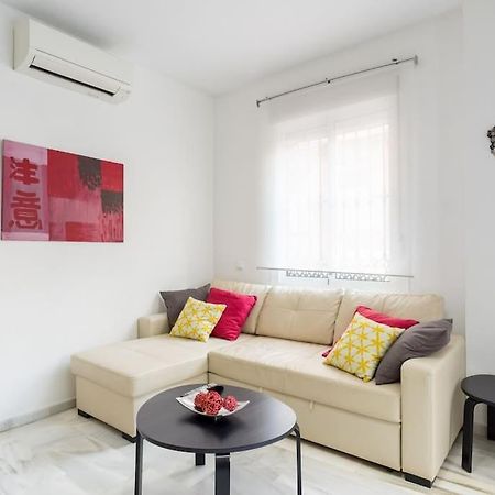 מאלגה Bright, Quiet And Nice Ground Floor In The Center מראה חיצוני תמונה