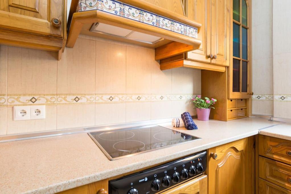 מאלגה Bright, Quiet And Nice Ground Floor In The Center מראה חיצוני תמונה